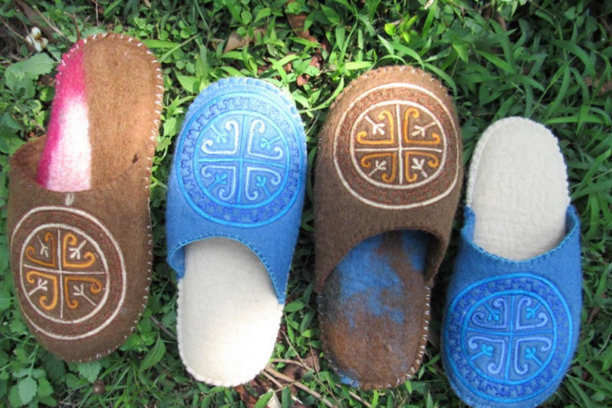 slippers  Felt Products from Nepal