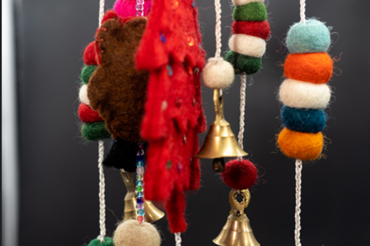 one line jhomer Felt Products from Nepal